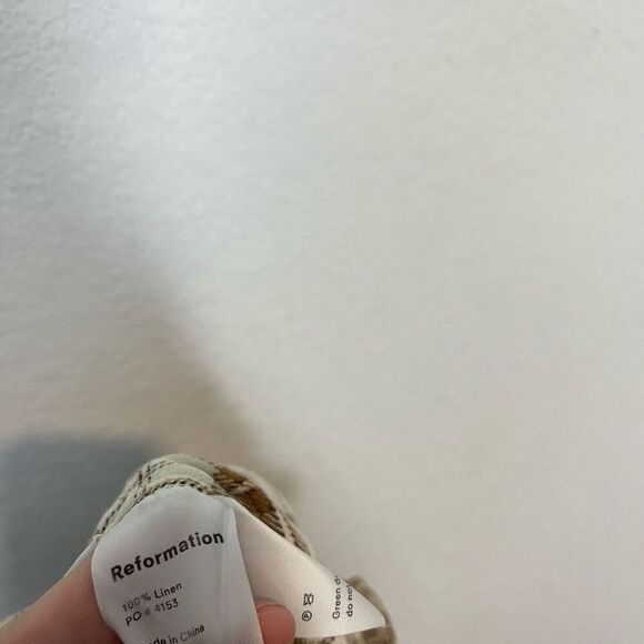 Reformation Verano Beige Plaid Cropped High Waisted Pants Women's Size 2 - Picture 8 of 8